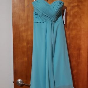 Strapless formal dress